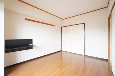 【洋室】 | クレスト南町