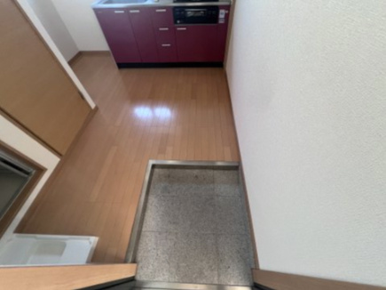 プランドール大久保の玄関