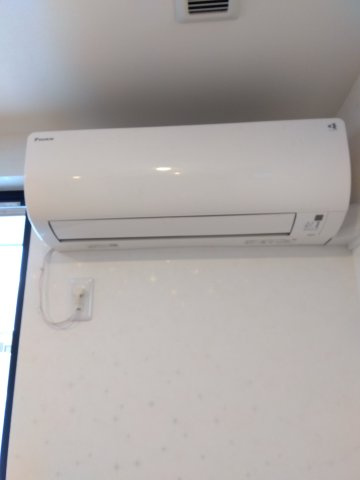大久保袖ノ沢H棟の冷暖房・空調設備|１部屋（洋室）のみエアコンあり。