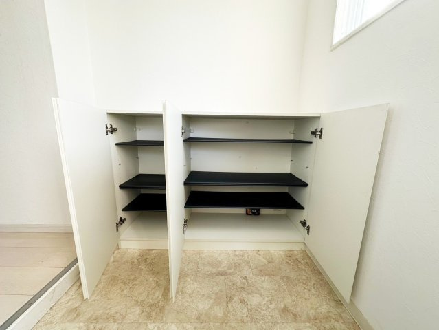 サンレスポアール　8階の玄関