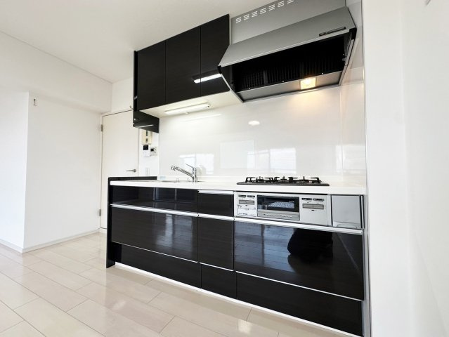 サンレスポアール　8階のキッチン