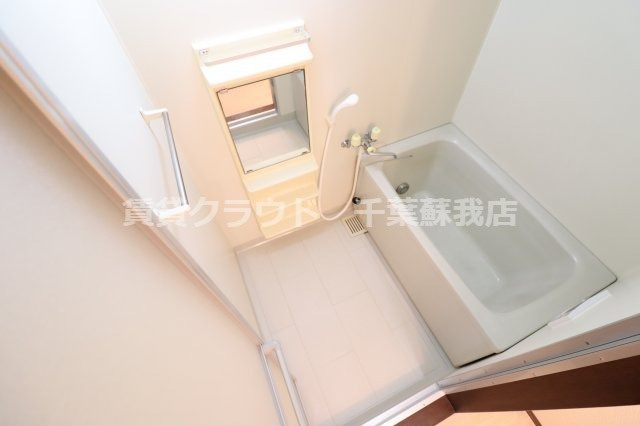 クレスト南町の浴室|ゆったり過ごせるお風呂です