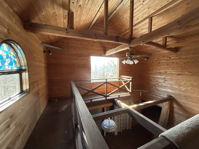 白笹温泉郷別荘　民泊定住不可のその他|吹き抜けになっています