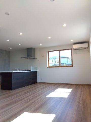 新井田西1丁目のその他