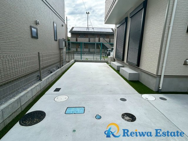 新築戸建　茅ヶ崎市中島の駐車場