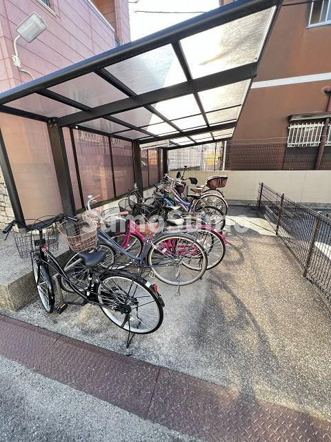ステラハウス29の駐車場