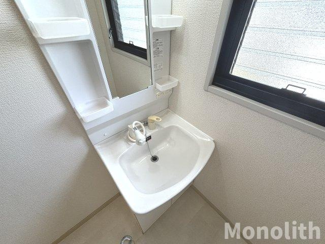 サンセントラルの独立洗面台