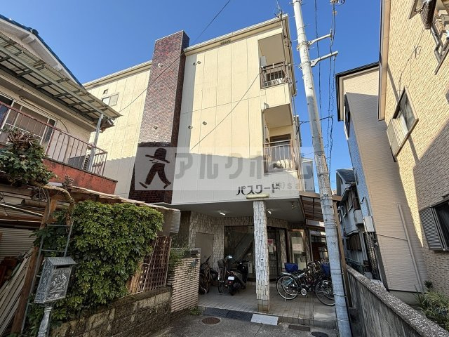 パスワードマンションの外観