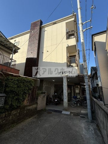 パスワードマンションの外観