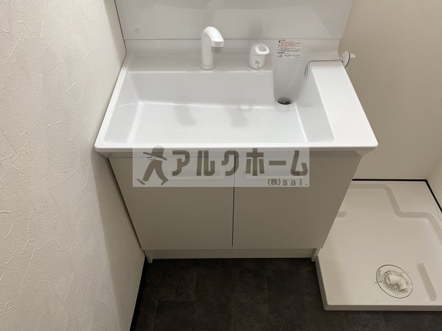 植松町2LDK平屋の独立洗面台|八尾市植松町　2LDK（JR八尾駅）