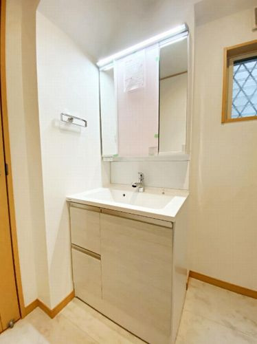 【独立洗面台】 | 【仲介手数料０円】相模原市南区相模台7丁目　中古一戸建て | 相模原市南区相模台7丁目　中古一戸建て