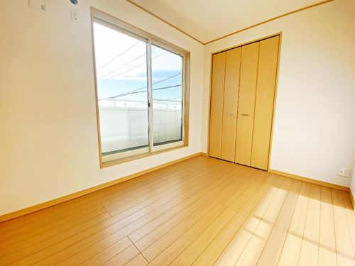 【洋室】 | 【仲介手数料０円】相模原市南区相模台7丁目　中古一戸建て | 相模原市南区相模台7丁目　中古一戸建て