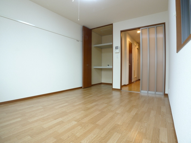 【洋室】 | ベレオ汐見丘