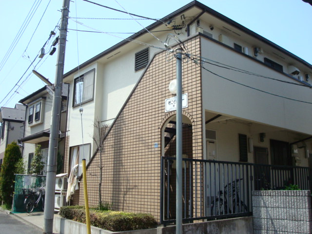 小金井市中町２丁目のアパートの外観