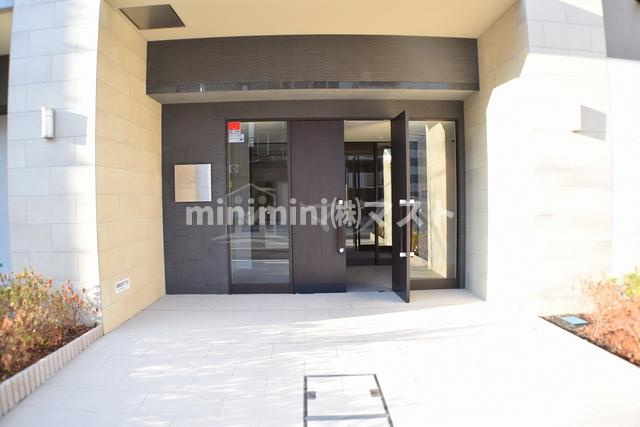 エスリード難波グレイスのエントランス