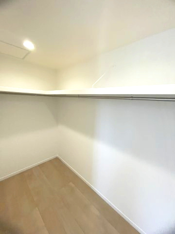 三木市志染町東自由が丘２丁目の収納