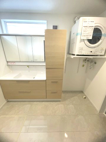 三木市志染町東自由が丘２丁目の脱衣所