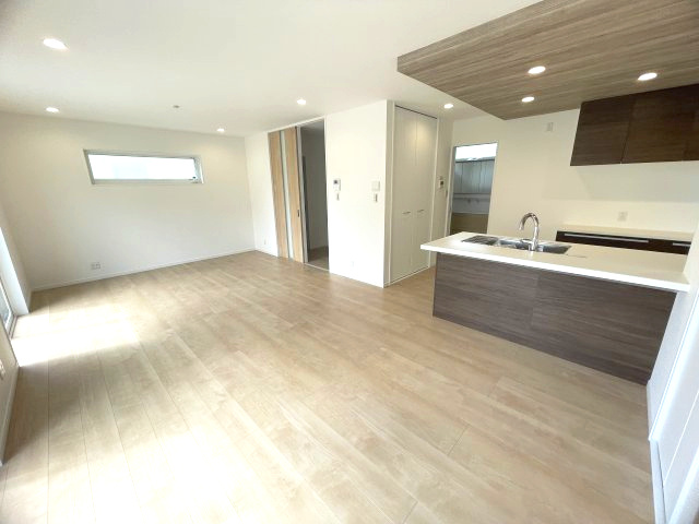 三木市志染町東自由が丘２丁目のキッチン