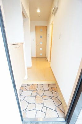 【玄関】 | ピエトラ ポンテ | ※同物件・同タイプの写真です。