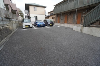 【駐車場】 | ピエトラ ポンテ