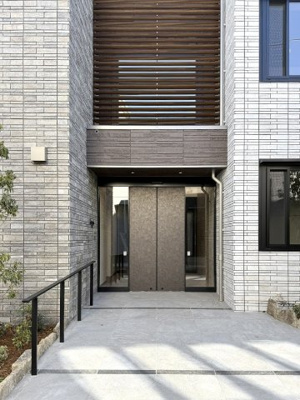 【エントランス】 | アリユサ