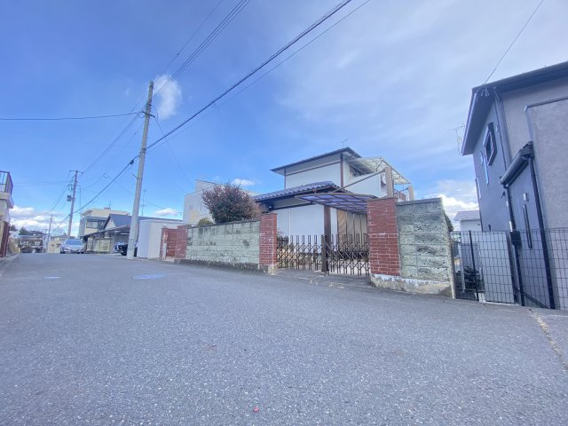 郡山市深沢２丁目　古家付き売地　桜小・第三中の前面道路含む現地写真