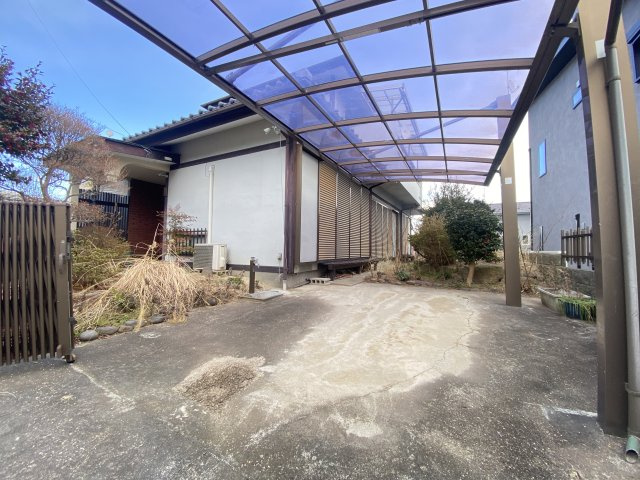 郡山市深沢２丁目　古家付き売地　桜小・第三中の外観