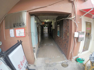 【エントランス】