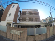 the house esaka EASTの画像