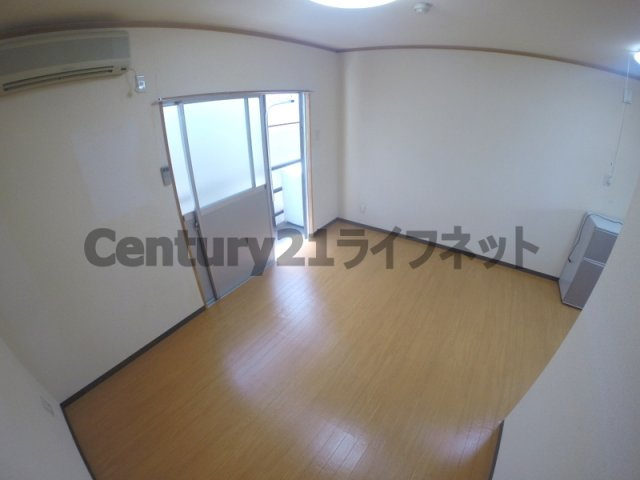 【寝室】 | シックスブロック淡路