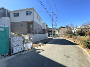 【前面道路含む現地写真】 | 前面道路