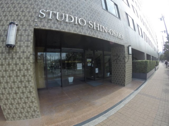 【エントランス】 | ステュディオ新大阪
