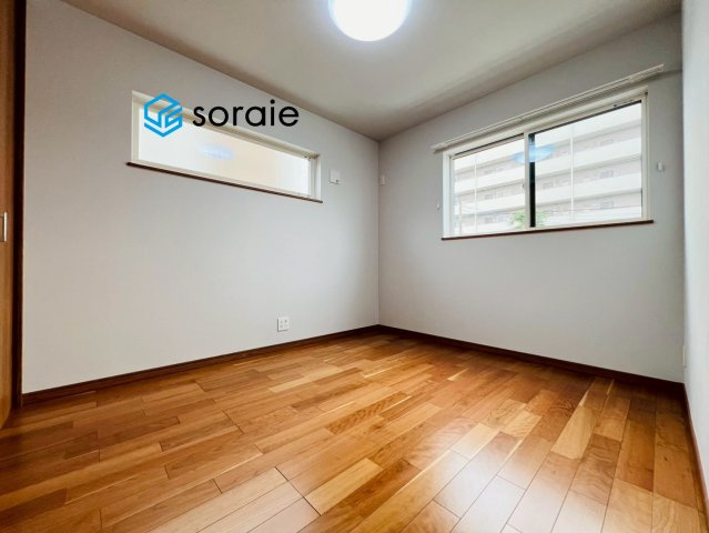 入間市扇町屋　A号棟の子供部屋