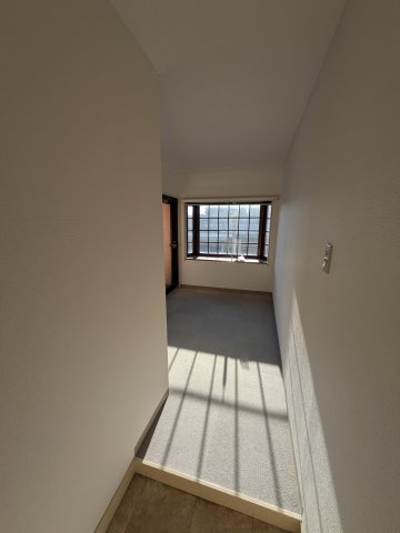 吉恵ハイツの玄関