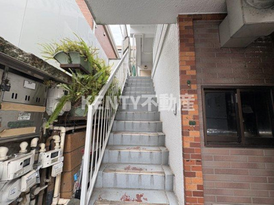 【ロビー】 | ラスタ洗足池 | 清潔なロビーです