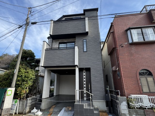 松戸市岩瀬新築戸建【相模台小学校：10分】の外観|完成済み・内覧可能です！