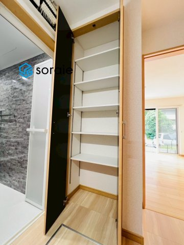 入間市扇町屋　中古戸建　B号棟の収納