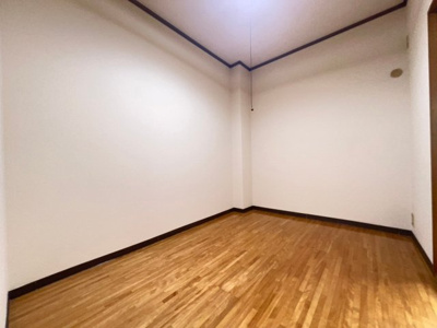 【寝室】 | オプス正雀