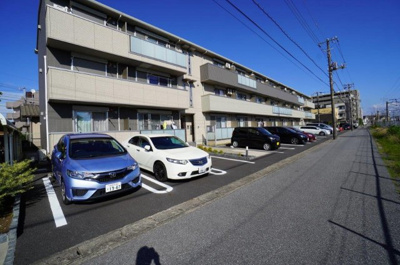 【駐車場】 | エヴァーラスティング千葉