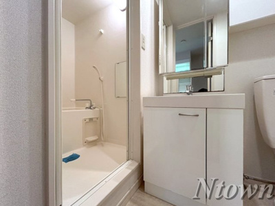 【洗面所】 | コンパートハウス本陣 | ゆったりとスペースのある洗面所