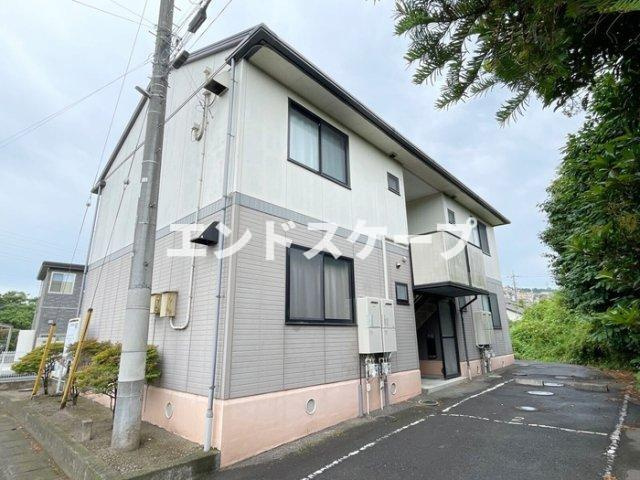 スプリングコートのエントランス|高崎、前橋、伊勢崎エリアのお部屋探しはエンドスケープまで！お客様の理想お聞かせ下さい♪