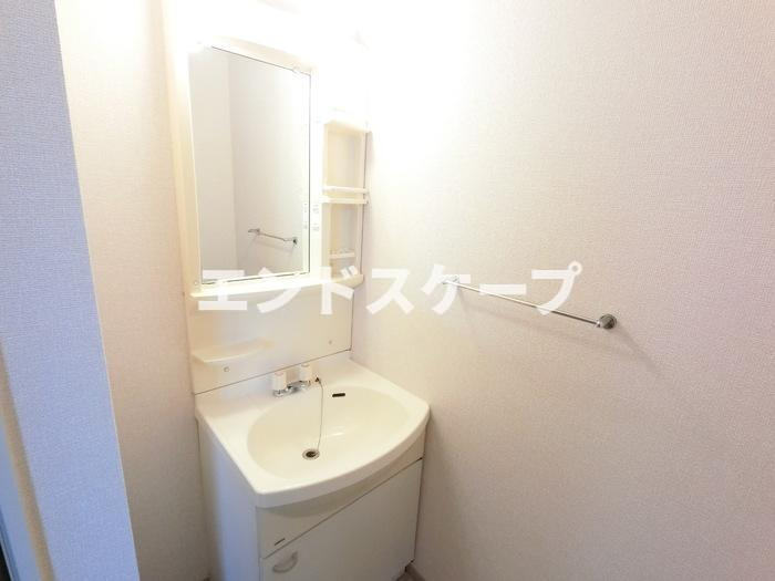 スプリングコートの洗面所|高崎、前橋、伊勢崎エリアのお部屋探しはエンドスケープまで！お客様の理想お聞かせ下さい♪