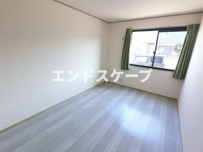スプリングコートの洋室|高崎、前橋、伊勢崎エリアのお部屋探しはエンドスケープまで！お客様の理想お聞かせ下さい♪