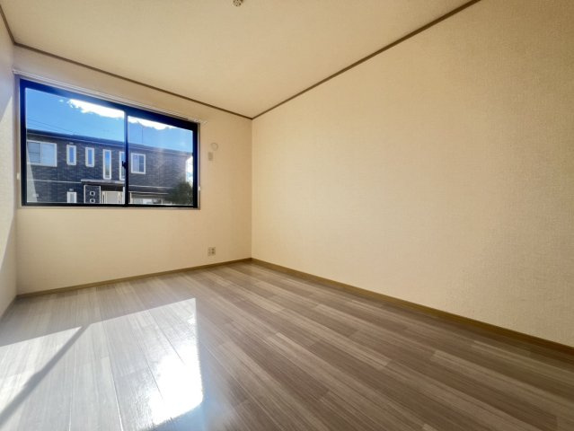 スプリングコートの洋室|高崎、前橋のお部屋探しはエンドスケープまで！お客様の理想お聞かせ下さい♪