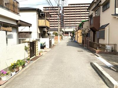 【前面道路含む現地写真】 | 池田市室町　土地　１号地