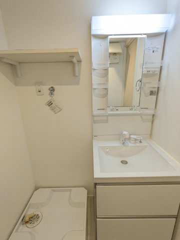 ハーモニーテラス志賀町Ⅲの洗面所|202号室写真