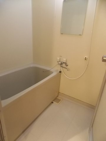 レージュ城西の浴室