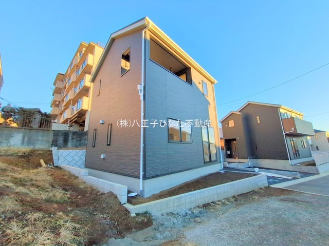 祝　成約済み　八王子市　館町　新築戸建て　１９期の外観|～仲介手数料無料☆八王子ひなた不動産～八王子市館町　新築戸建て
