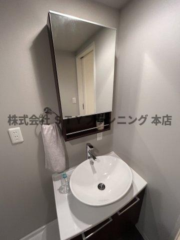 仲介手数料０円！Casa　上坂の独立洗面台