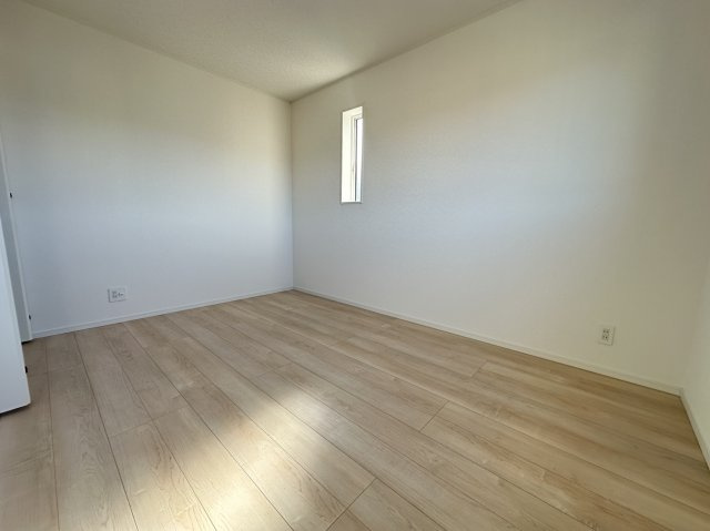 小田原市栢山第22　新築戸建全１棟の洋室